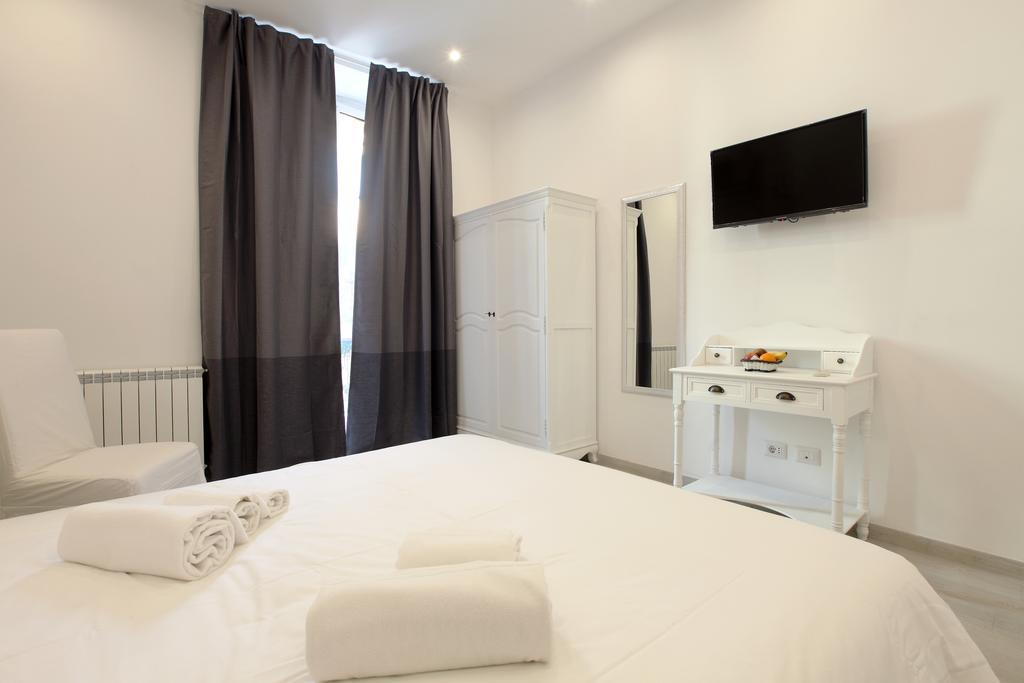 Suite Maggiore Rome Room photo